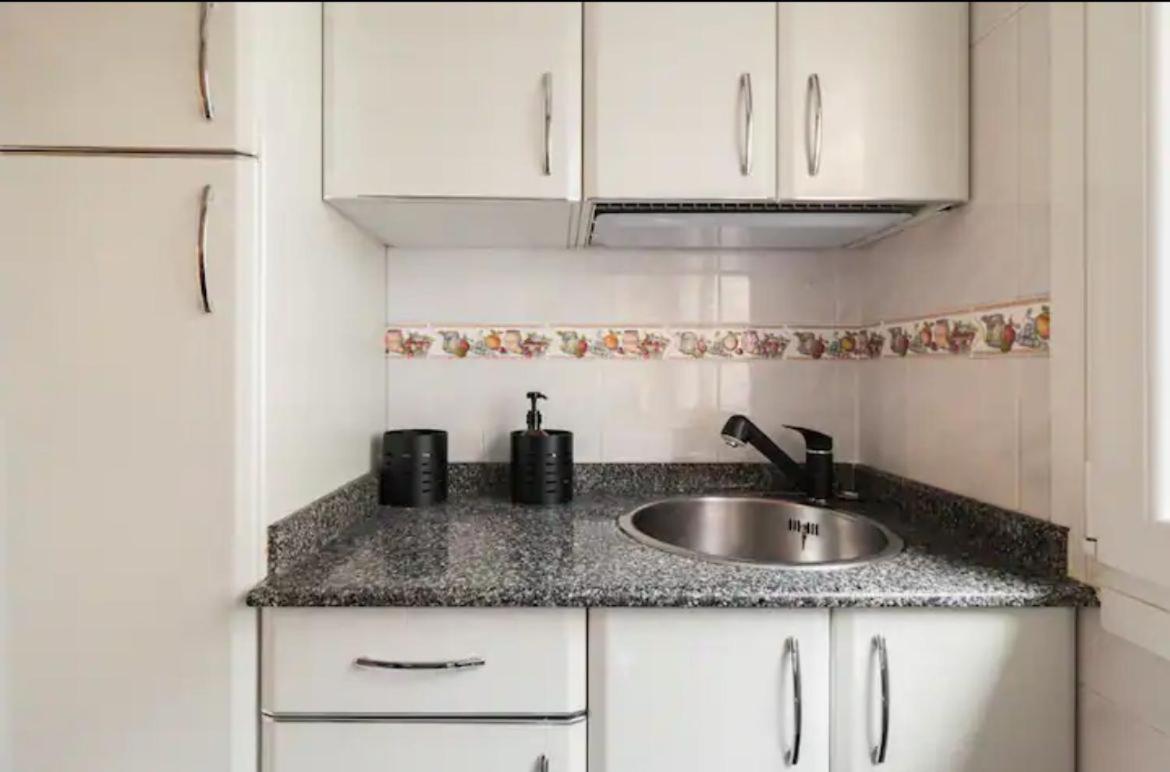 Central Monkey Apartment - Grupo Rh Santander Ngoại thất bức ảnh